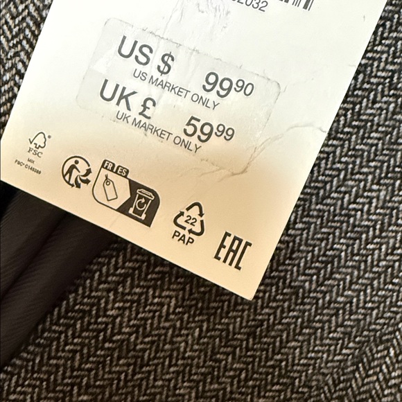 ❌ZARA wool blend herringbone blazer - Picture 2 of 9